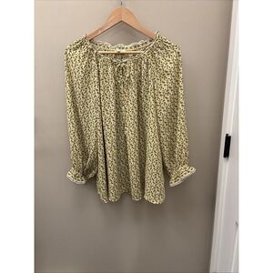 MAX STUDIO 1X Smocked Round Neck Textured Blouse Yellow Floral